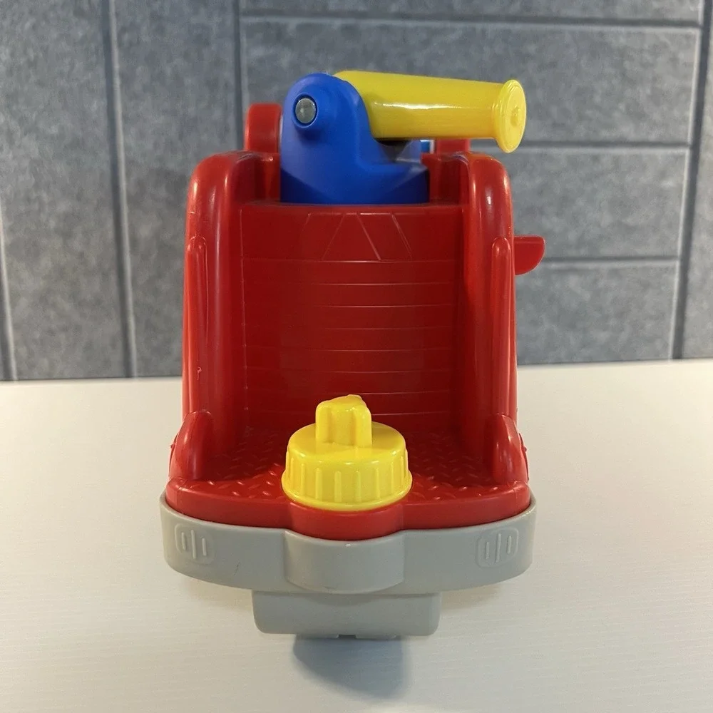 Fisher Price Little People Musical Red Fire Truck Lights & Sound 2 Firefighters